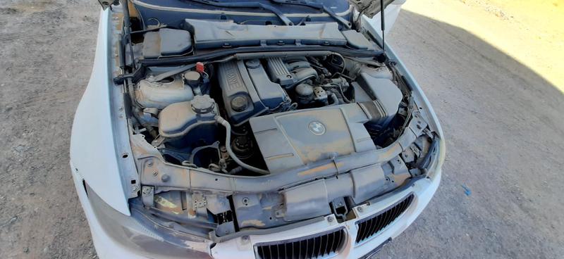 BMW Rad 3 • 2008 • 100,000 km 1