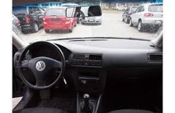 Volkswagen Bora • 2005 • 200,000 km 3