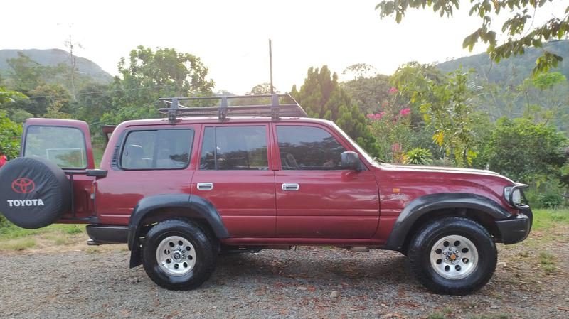 Toyota Land Cruiser • 1993 • 380,000 km 5