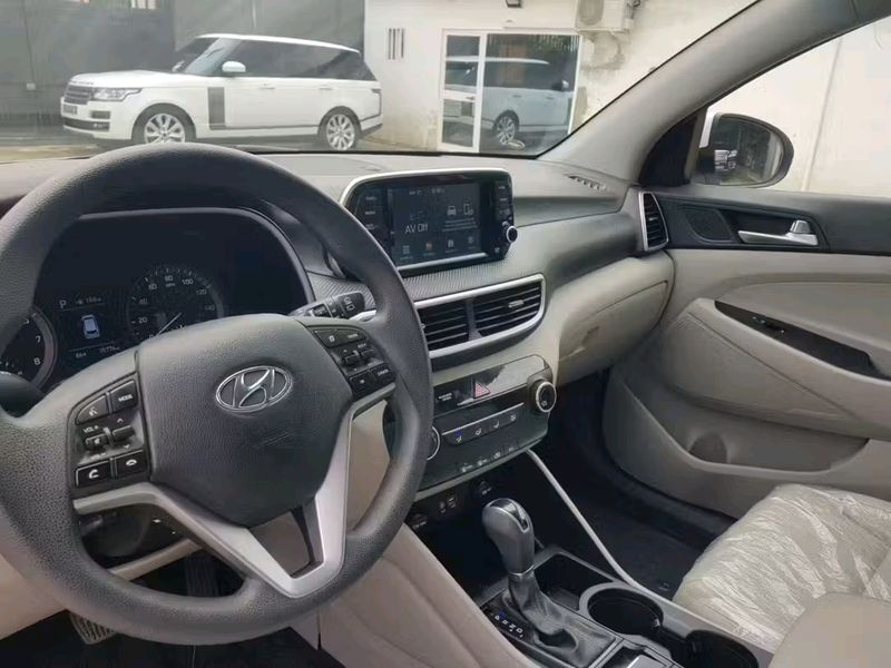 Hyundai Tucson • 2024 • 3,000 km 6