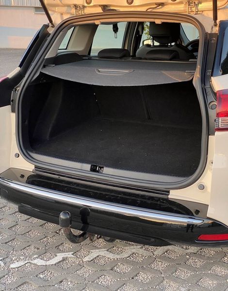 Renault Clio • 2015 • 160,000 km 4