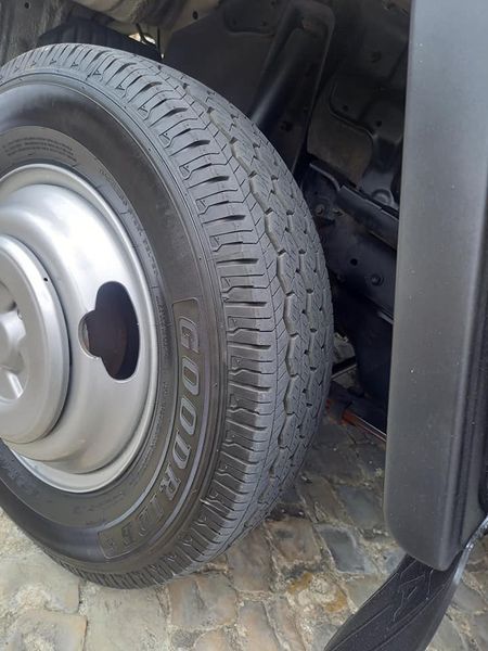 Toyota Dyna • 2000 • 204,000 km 6