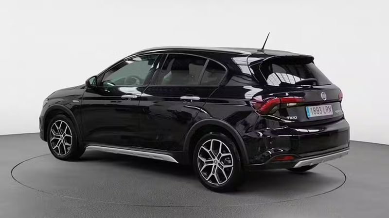 Fiat Tipo • 2021 • 48,806 km 2