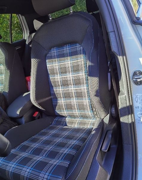 Volkswagen Golf • 2017 • 55,000 km 4