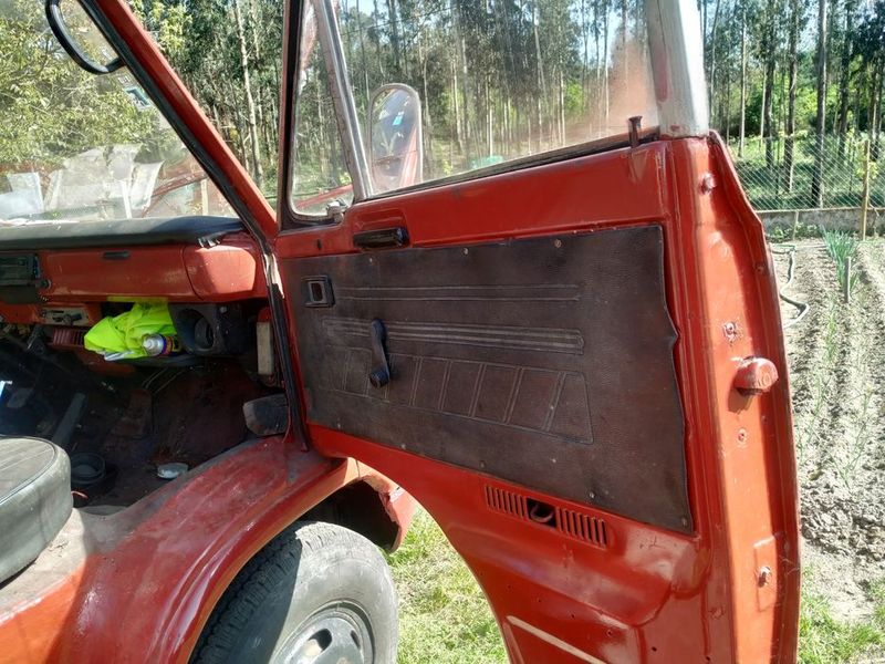 Toyota Dyna • 1977 • 196,000 km 4