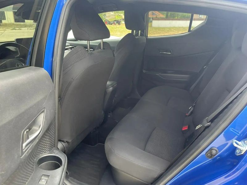 Toyota C-HR • 2019 • 66,000 km 3