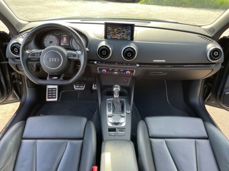 Audi S3 • 2016 • 129,500 km 11