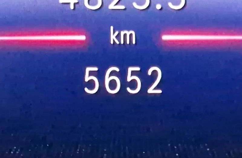 Mercedes-Benz A • 2025 • 5,652 km 7