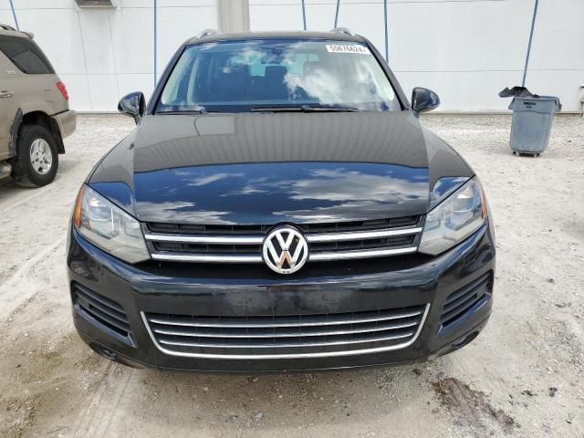 Volkswagen Touareg • 2013 • 10,000 mi 2