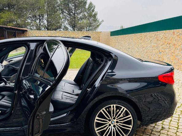 BMW 5 Series • 2021 • 130,000 km 3