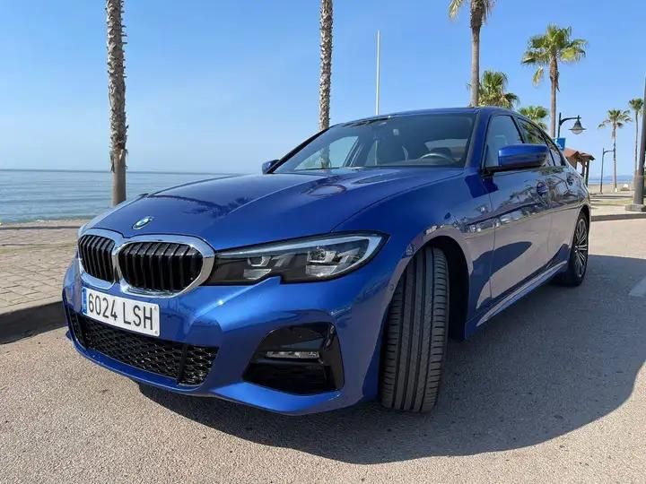 BMW 3 Series • 2021 • 18,000 km 4