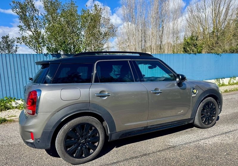 MINI Cooper Countryman • 2019 • 961,000 km 5