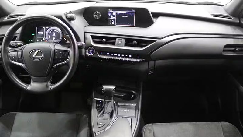 Lexus UX • 2021 • 79,916 km 6