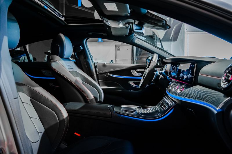 Mercedes-Benz CLS • 2022 • 24,900 km 3