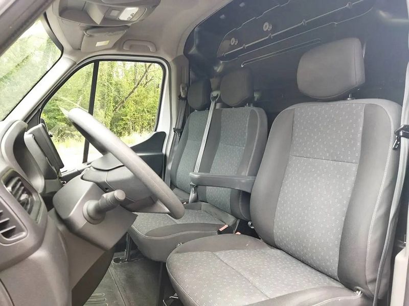 Opel Movano • 2021 • 25,000 km 12