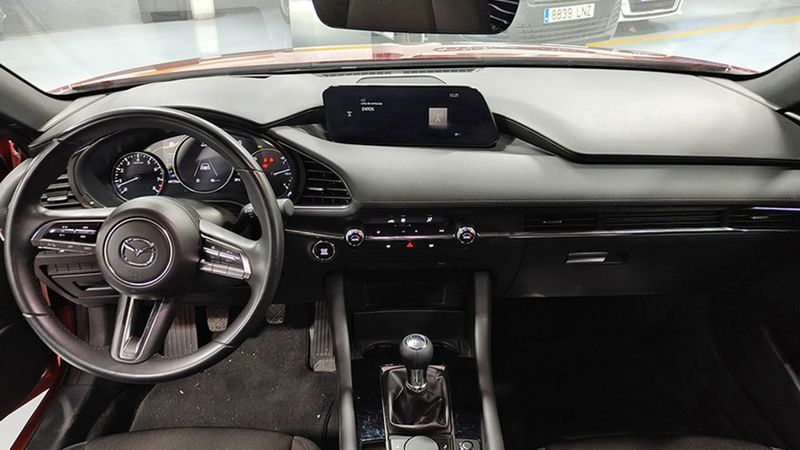 Mazda 3 • 2021 • 46,735 km 4
