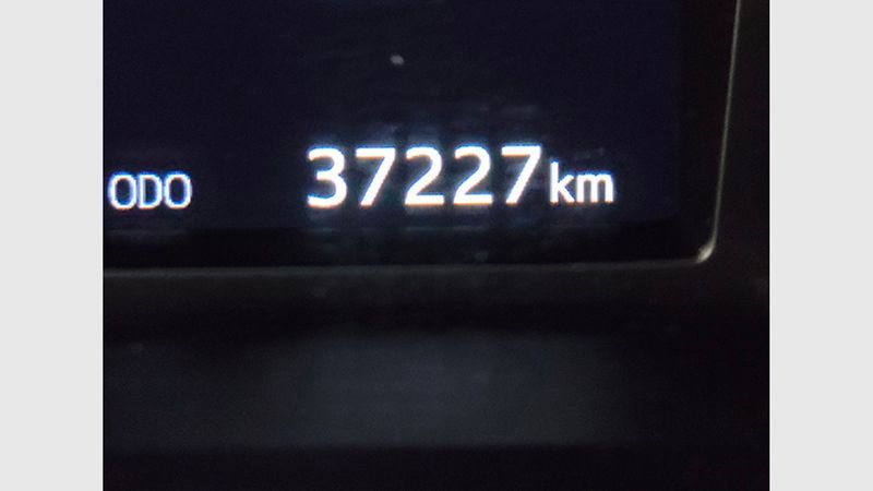 Toyota Hilux • 2021 • 37,227 km 8