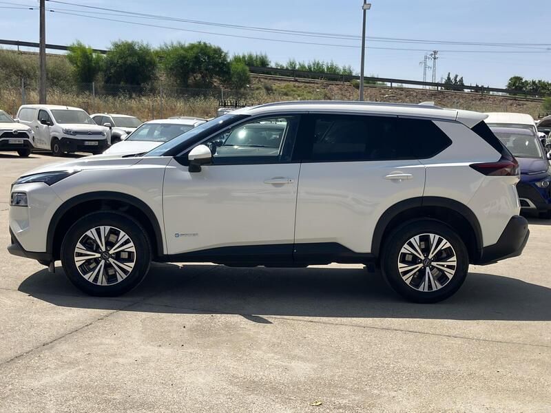 Nissan X-Trail • 2024 • 15,120 km 2