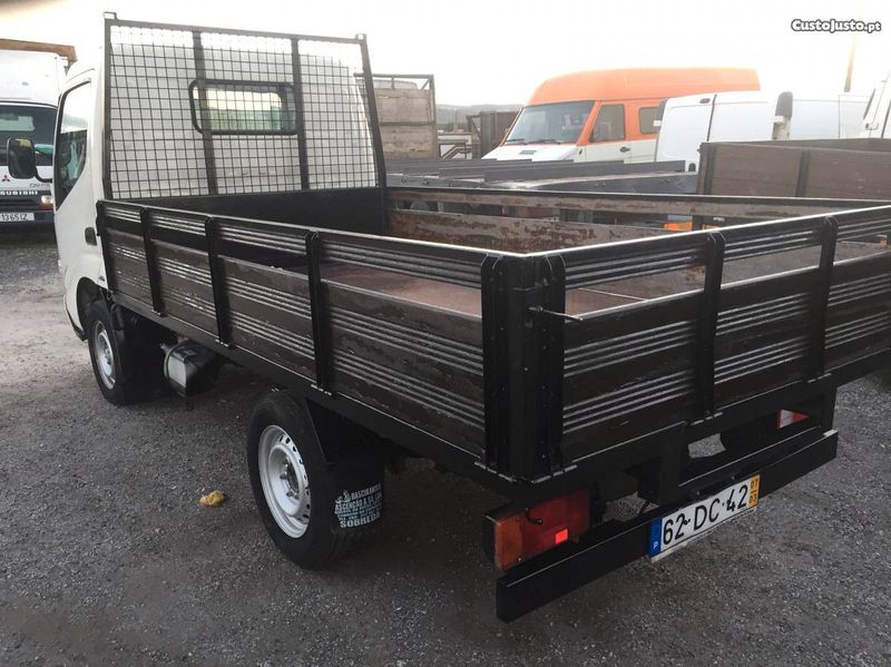 Toyota Dyna • 2007 • 200,000 km 6