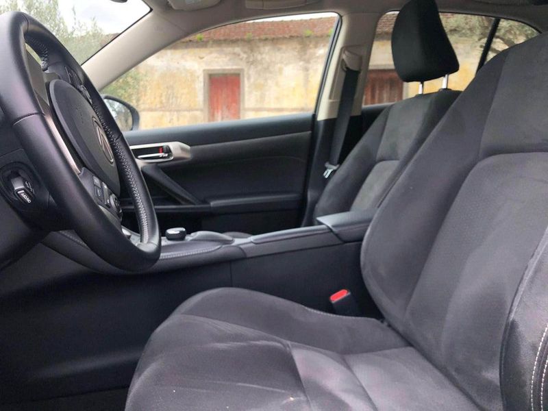 Lexus CT • 2020 • 22,000 km 4