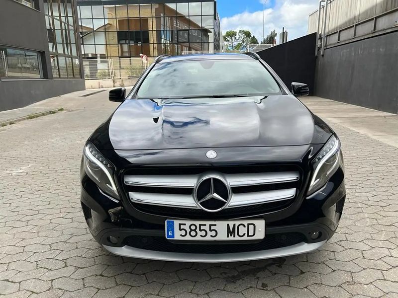 Mercedes-Benz GLA-Class • 2017 • 50,000 km 2