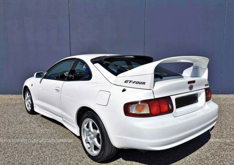 Toyota Celica Gt • 1999 • 124,000 km 19