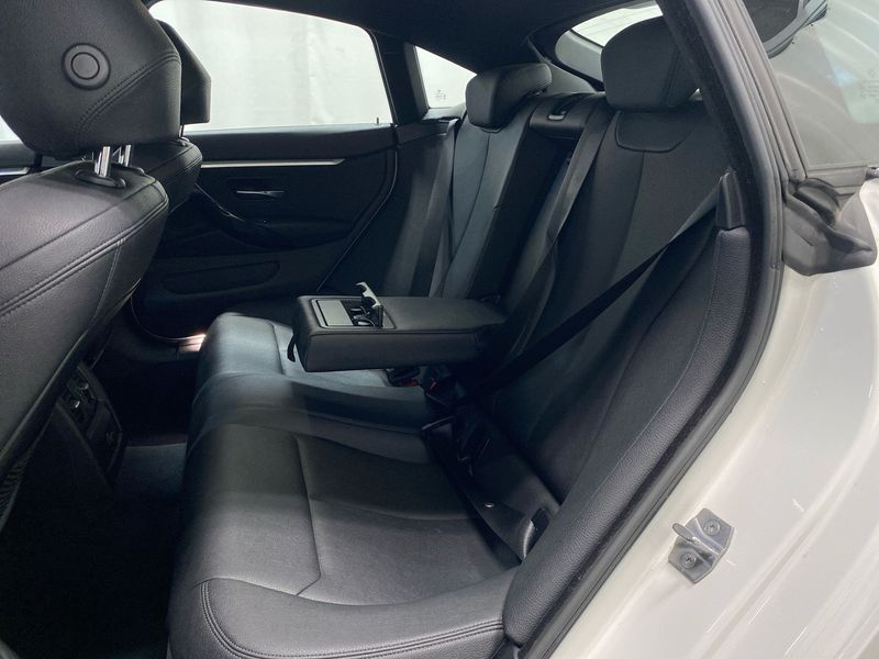 BMW 4 Series • 2019 • 16,421 km 4