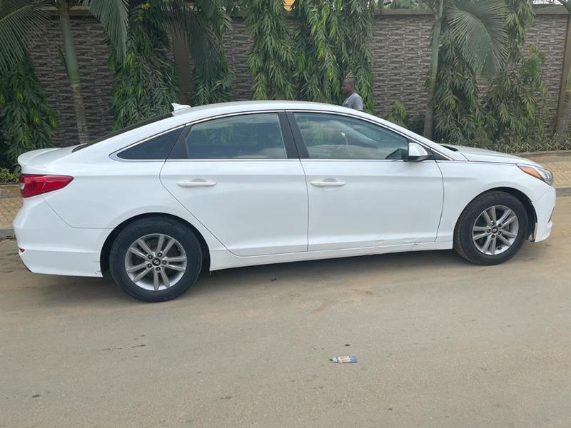 Hyundai Sonata • 2016 • 97,000 km 4