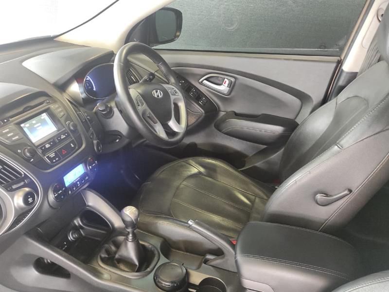 Hyundai ix35 • 2010 • 65,999 km 5
