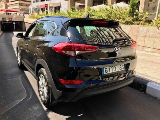 Hyundai Tucson • 2016 • 119,800 km 6