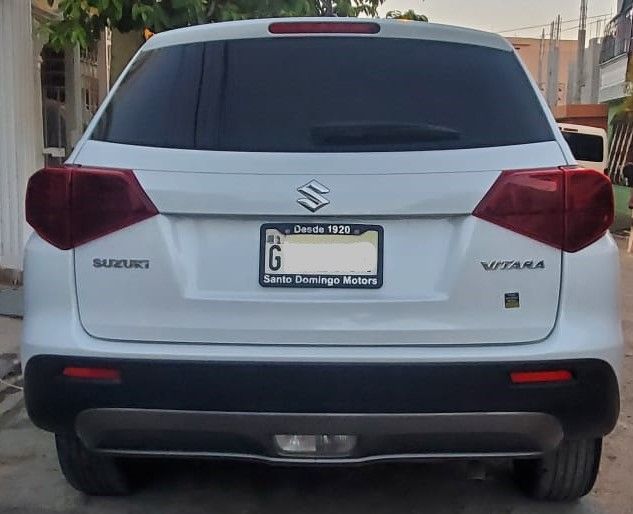 Suzuki Vitara • 2022 • 15,361 km 5