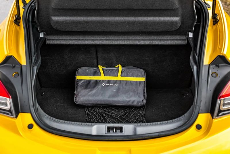 Renault Mégane Coupé • 2011 • 97,600 km 13