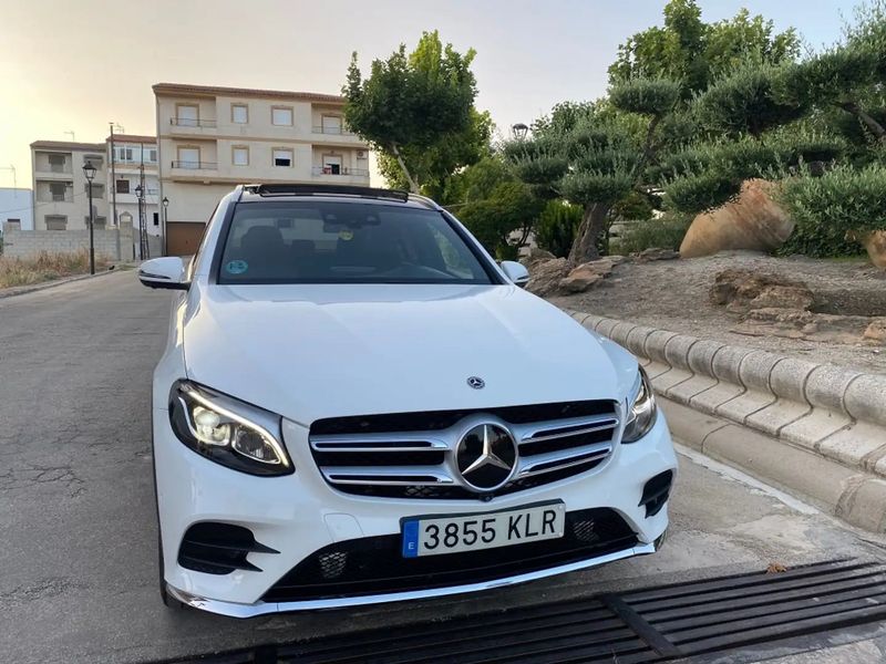 Mercedes-Benz GLC • 2018 • 119,000 km 5