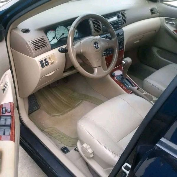 Toyota Corolla • 2015 • 50,000 km 2