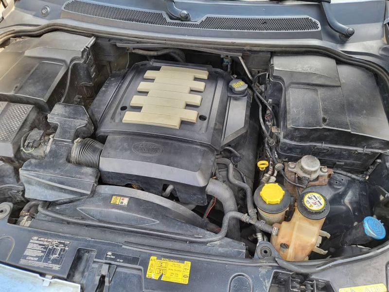 Land Rover LR3 • 2007 • 70,178 mi 9