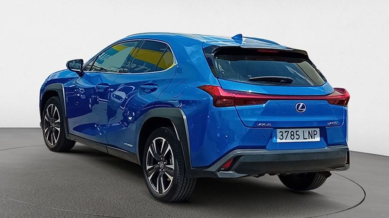 Lexus UX • 2021 • 44,700 km 22