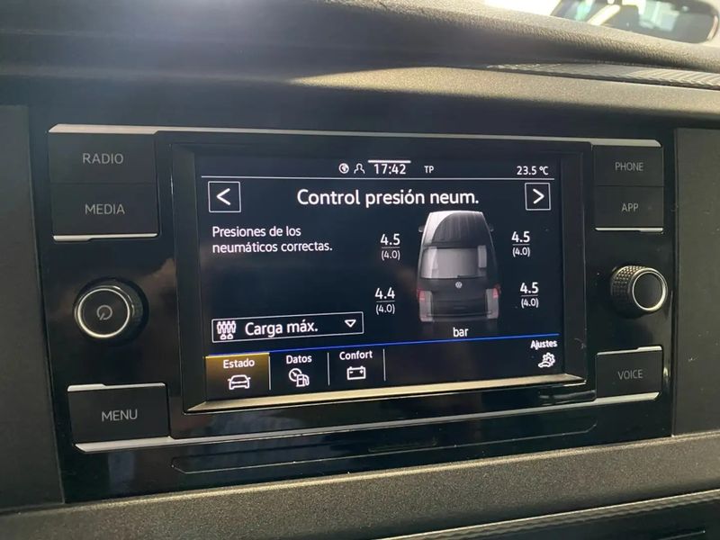 Volkswagen T5 Transporter Shuttle • 2020 • 139,000 km 11