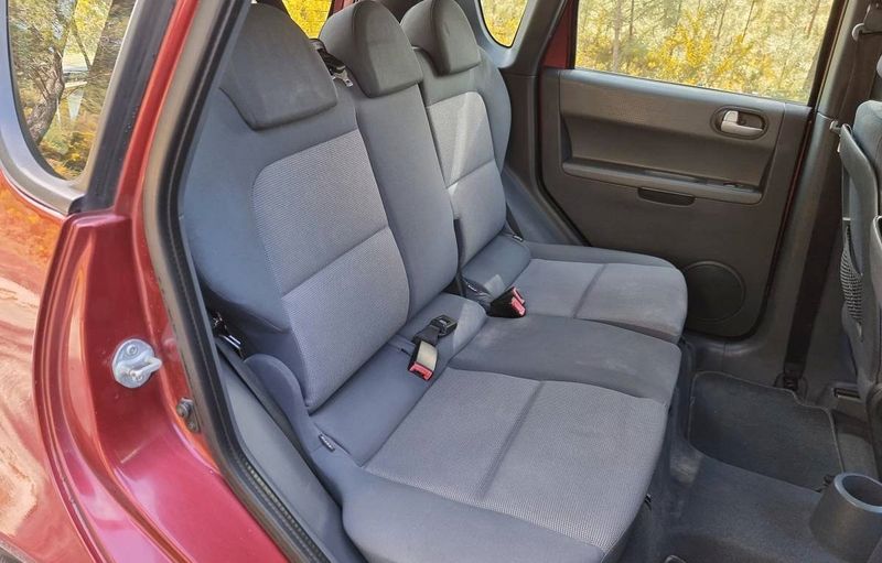 Mitsubishi Colt • 2007 • 160,000 km 7