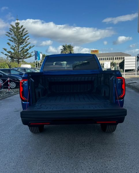 Volkswagen Amarok • 2023 • 10 km 2