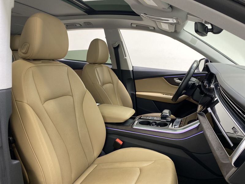 Audi Q8 • 2019 • 24,150 km 7