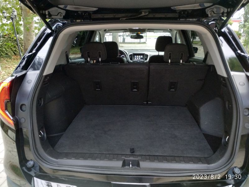 GMC Terrain • 2017 • 59,000 km 10