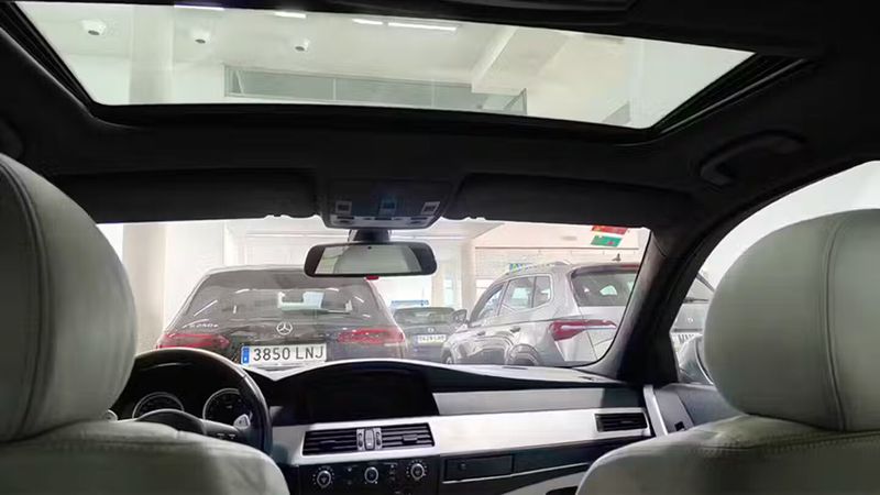 BMW M5 • 2005 • 128,313 km 5