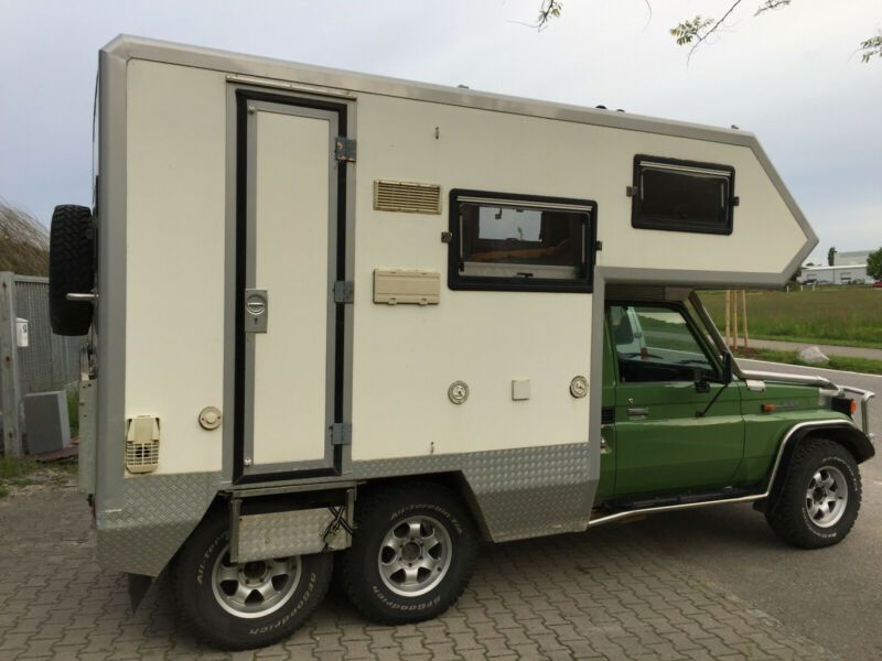 Toyota Land Cruiser • 2001 • 92,500 km 18