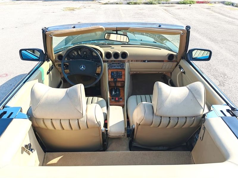 Mercedes-Benz SL-Class • 1979 • 91,000 km 6