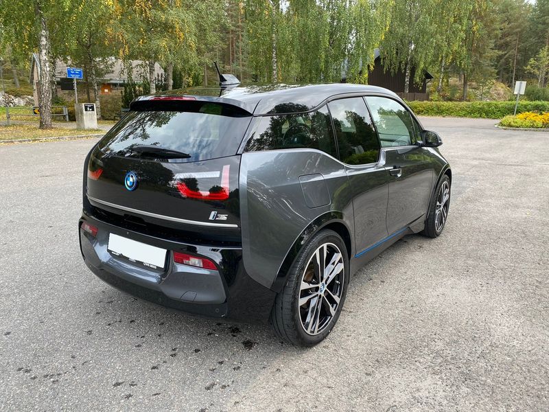 BMW i3 • 2019 • 26,000 km 6