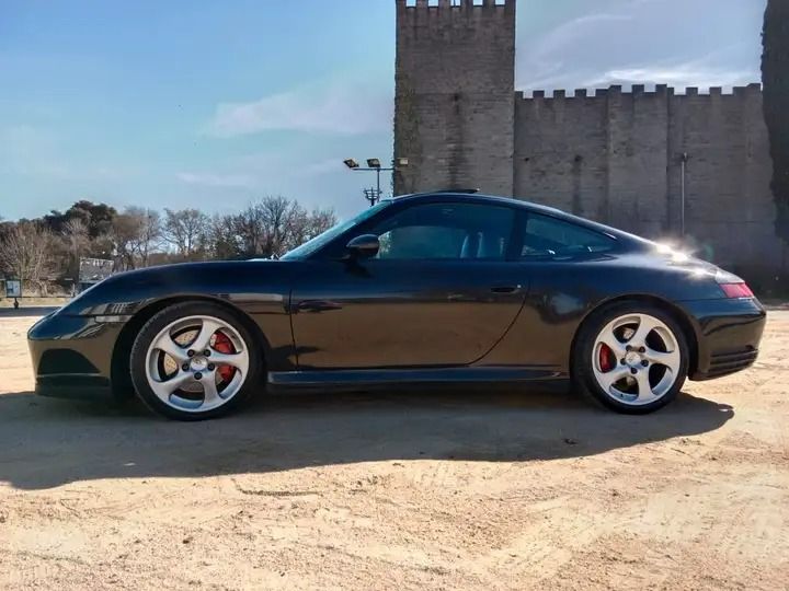 Porsche 911 • 2002 • 82,000 km 5