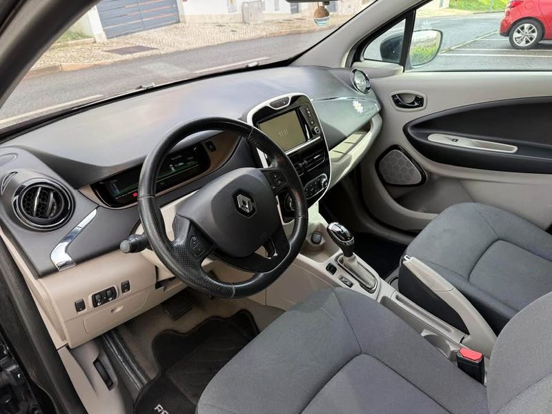 Renault Zoé • 2015 • 130,000 km 5