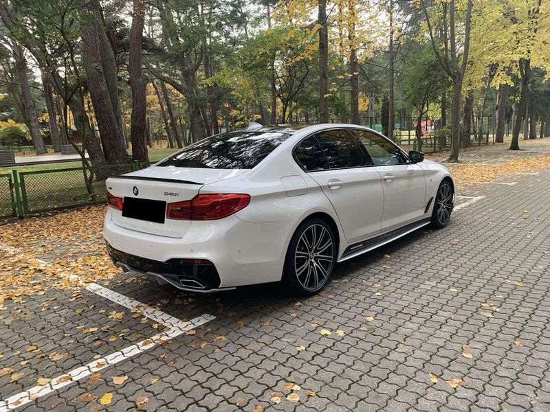 BMW 5 Series • 2019 • 72,000 km 3