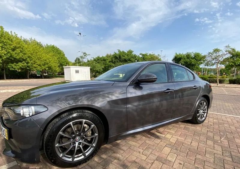 Alfa Romeo Giulia • 2018 • 238,000 km 1