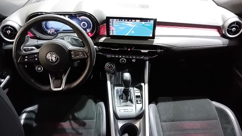 Alfa Romeo Giulietta • 2022 • 34,624 km 4